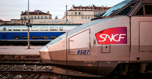 La SNCF et la RATP recrutent (Istock)